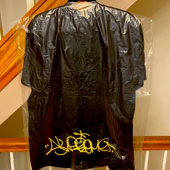 NEW - "SUPREME" Unisex "IRAK" T-Shirt Supreme box Logo center lower, Size: L - Picture 4 of 4